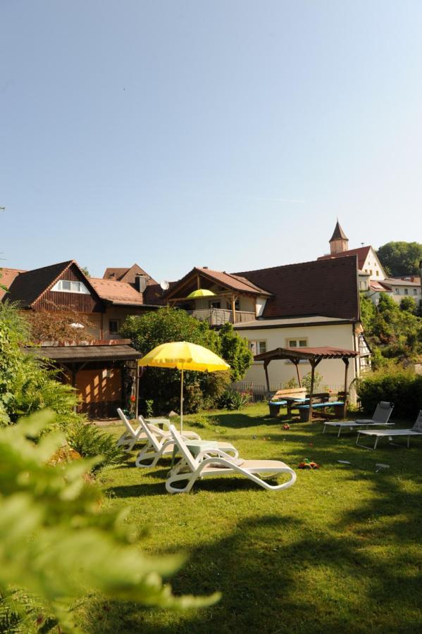 Apartment-Haus Gundelfinger Gräfenberg Exterior foto